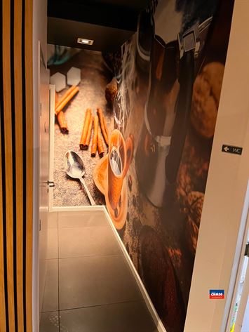 Foto 4 : Handelsfonds over te nemen te 2100 DEURNE (België) - Prijs &euro; 230.000
