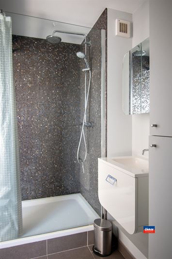 Foto 28 : Rijwoning te 2660 HOBOKEN (België) - Prijs &euro; 489.000