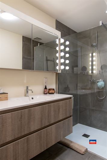 Foto 10 : Appartement te 2660 HOBOKEN (België) - Prijs &euro; 325.000