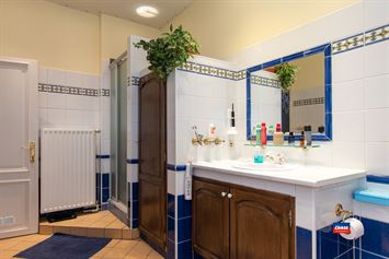 Foto 10 : Rijwoning te 2660 HOBOKEN (België) - Prijs &euro; 329.000