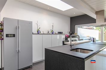 Foto 10 : Huis te 2660 HOBOKEN (België) - Prijs &euro; 360.000