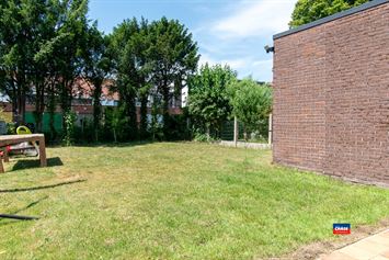Foto 8 : Half open bebouwing te 2660 HOBOKEN (België) - Prijs &euro; 485.000