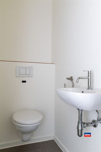 Foto 12 : Gelijkvloers appartement te 2660 HOBOKEN (België) - Prijs &euro; 269.000