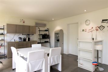 Foto 6 : Villa te 1982 WEERDE (België) - Prijs &euro; 950.000