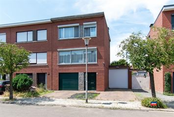 Foto 1 : Half open bebouwing te 2660 HOBOKEN (België) - Prijs &euro; 485.000