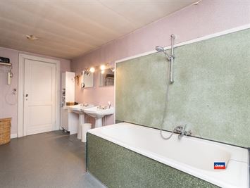 Foto 14 : Herenhuis te 2170 MERKSEM (België) - Prijs &euro; 499.000