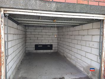 Foto 1 : Garage box te 2660 HOBOKEN (België) - Prijs &euro; 29.000