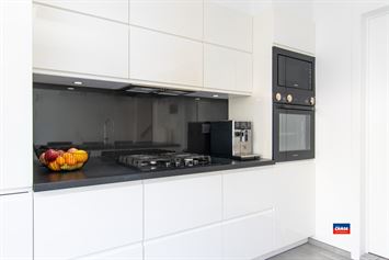 Foto 10 : Rijwoning te 2660 HOBOKEN (België) - Prijs &euro; 415.000