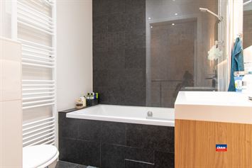 Foto 15 : Rijwoning te 2660 HOBOKEN (België) - Prijs &euro; 415.000