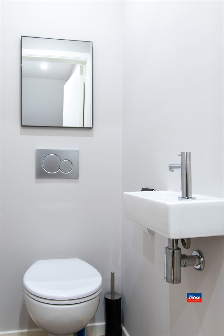 Foto 24 : Rijwoning te 2660 HOBOKEN (België) - Prijs &euro; 415.000