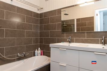 Foto 11 : Appartement te 2660 HOBOKEN (België) - Prijs &euro; 270.000