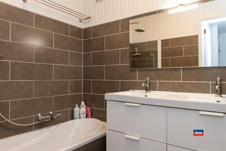 Foto 11 : Appartement te 2660 HOBOKEN (België) - Prijs &euro; 270.000
