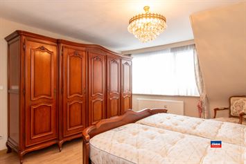Foto 10 : Rijwoning te 2660 HOBOKEN (België) - Prijs &euro; 349.000