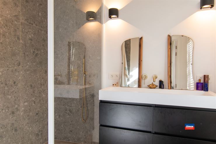 Foto 13 : Appartement te 2600 BERCHEM (België) - Prijs &euro; 559.000
