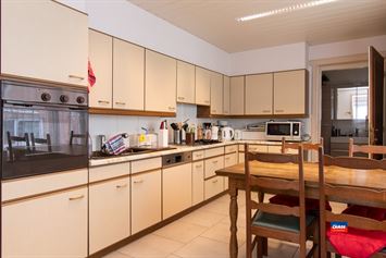 Foto 16 : Gemengd gebouw te 2660 HOBOKEN (België) - Prijs &euro; 425.000