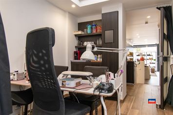 Foto 8 : Gemengd gebouw te 2660 HOBOKEN (België) - Prijs &euro; 425.000