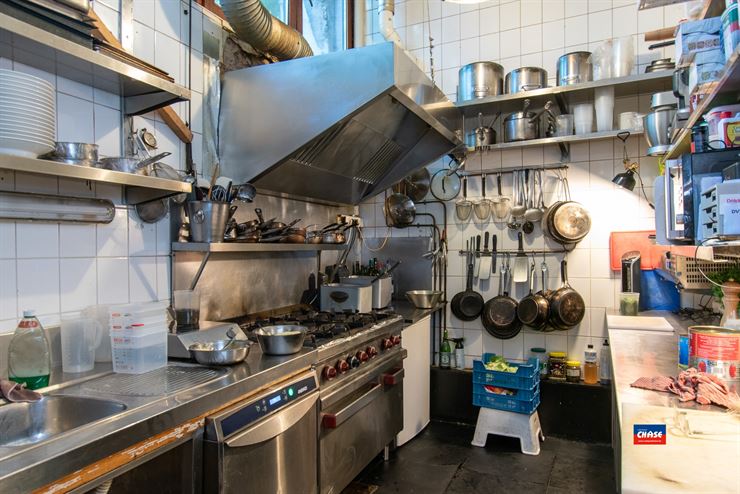 Foto 15 : Gemengd gebouw te 2000 ANTWERPEN (België) - Prijs &euro; 620.000