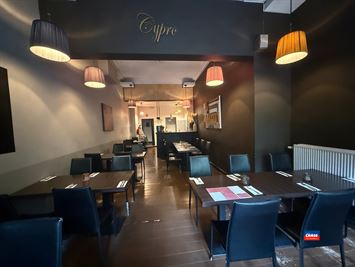 Foto 1 : Handelsfonds over te nemen te 2000 ANTWERPEN (België) - Prijs &euro; 190.000