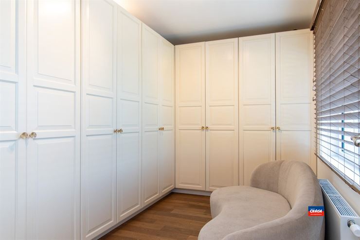 Foto 19 : Half open bebouwing te 2630 AARTSELAAR (België) - Prijs &euro; 719.000