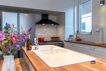 Foto 5 : Half open bebouwing te 2630 AARTSELAAR (België) - Prijs &euro; 719.000