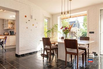 Foto 8 : Half open bebouwing te 2630 AARTSELAAR (België) - Prijs &euro; 719.000