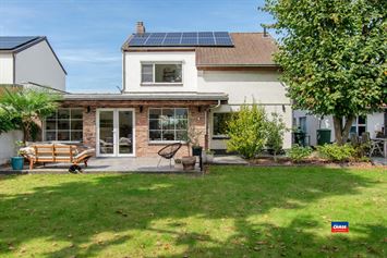 Foto 14 : Half open bebouwing te 2630 AARTSELAAR (België) - Prijs &euro; 719.000