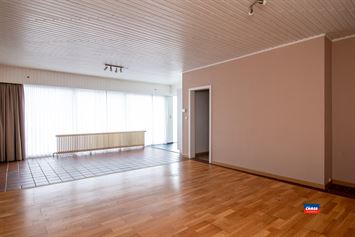 Image 4 : Appartement à 2660 HOBOKEN (Belgique) - Prix 950 &euro;