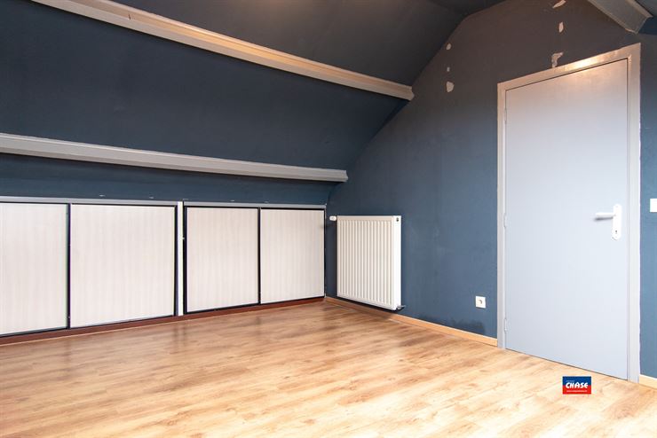 Foto 15 : Half open bebouwing te 2660 HOBOKEN (België) - Prijs &euro; 399.000