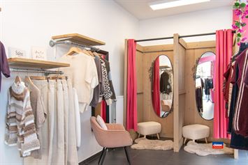 Foto 3 : Kantoor te 2660 HOBOKEN (België) - Prijs &euro; 1.350