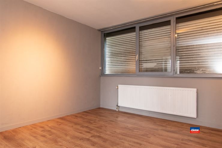 Foto 11 : Half open bebouwing te 2660 HOBOKEN (België) - Prijs &euro; 399.000