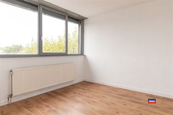 Foto 9 : Half open bebouwing te 2660 HOBOKEN (België) - Prijs &euro; 399.000