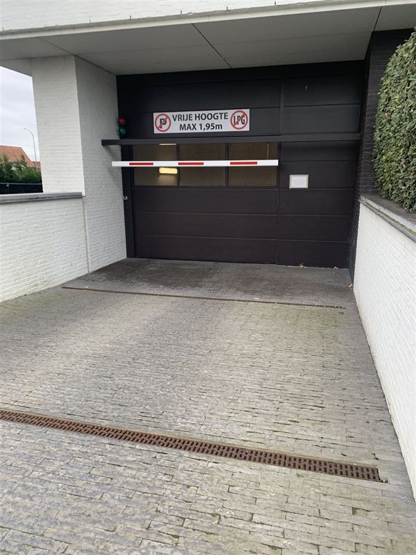 Foto 2 : Parking/Garagebox te 8620 NIEUWPOORT (België) - Prijs € 85.000