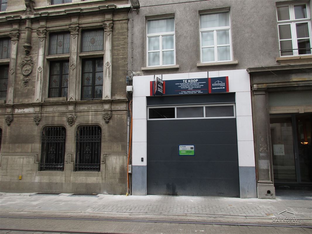 Parkeerplaats In overdekt gebouw bouwjaar 2014