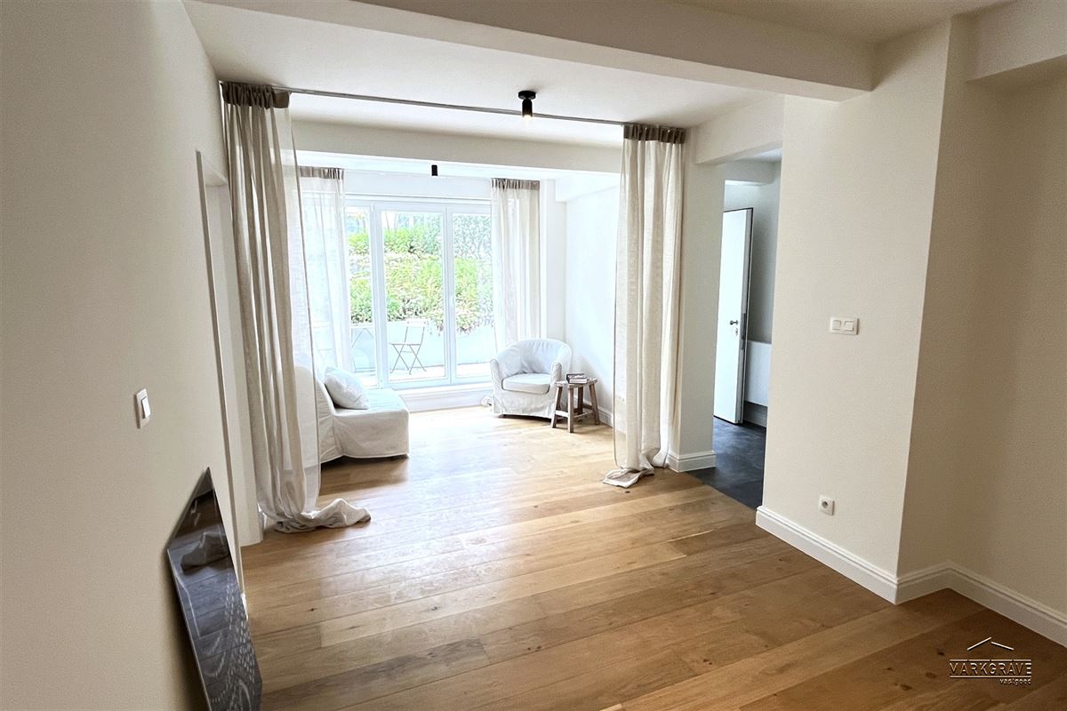 Appartement in Monumentaal complex met gemeenschappelijke tuin