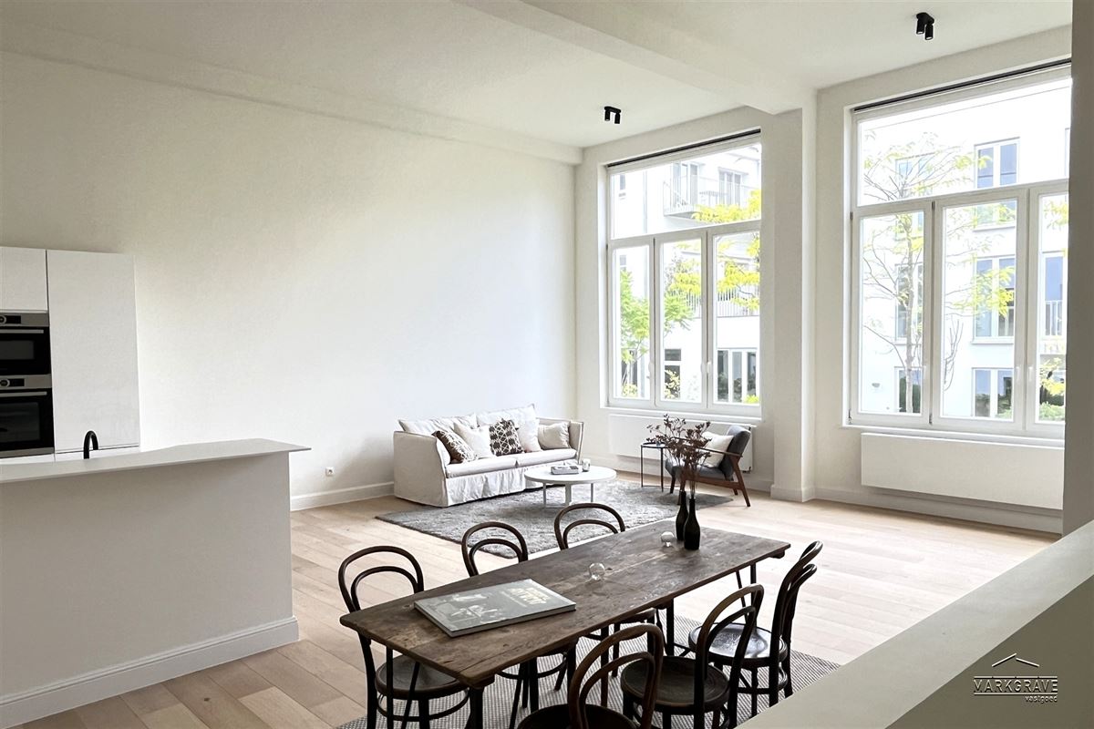 Appartement in Monumentaal complex met gemeenschappelijke tuin