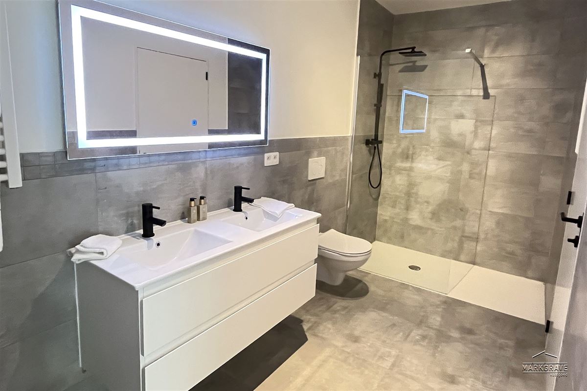 Appartement in Monumentaal complex met gemeenschappelijke tuin