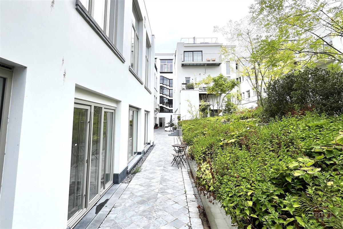 Appartement in Monumentaal complex met gemeenschappelijke tuin