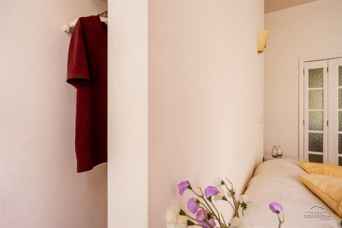 Authentiek 16e-eeuws Stadshuis in het Historisch Hart van de Stad