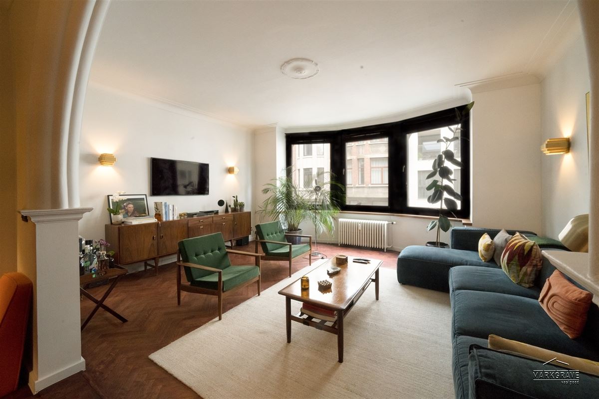 Art Deco appartement te koop Antwerpen – gerenoveerd en instapklaar