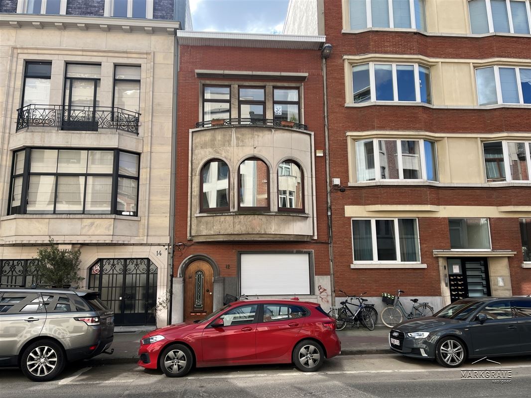 Art Deco appartement te koop Antwerpen – gerenoveerd en instapklaar