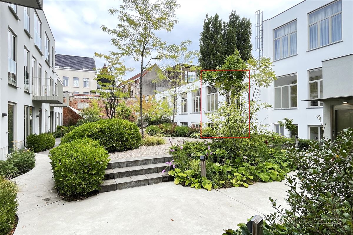 Appartement in Monumentaal complex met gemeenschappelijke tuin
