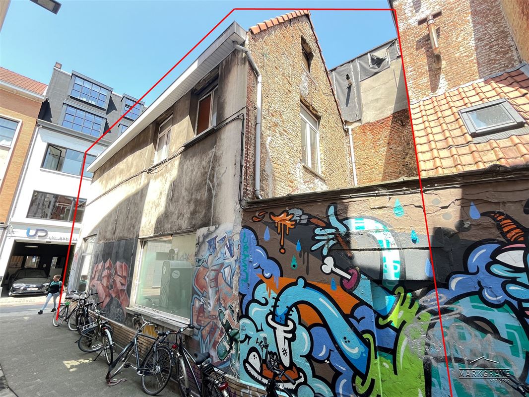 Casco gebouw met basisakte 2 eenheden