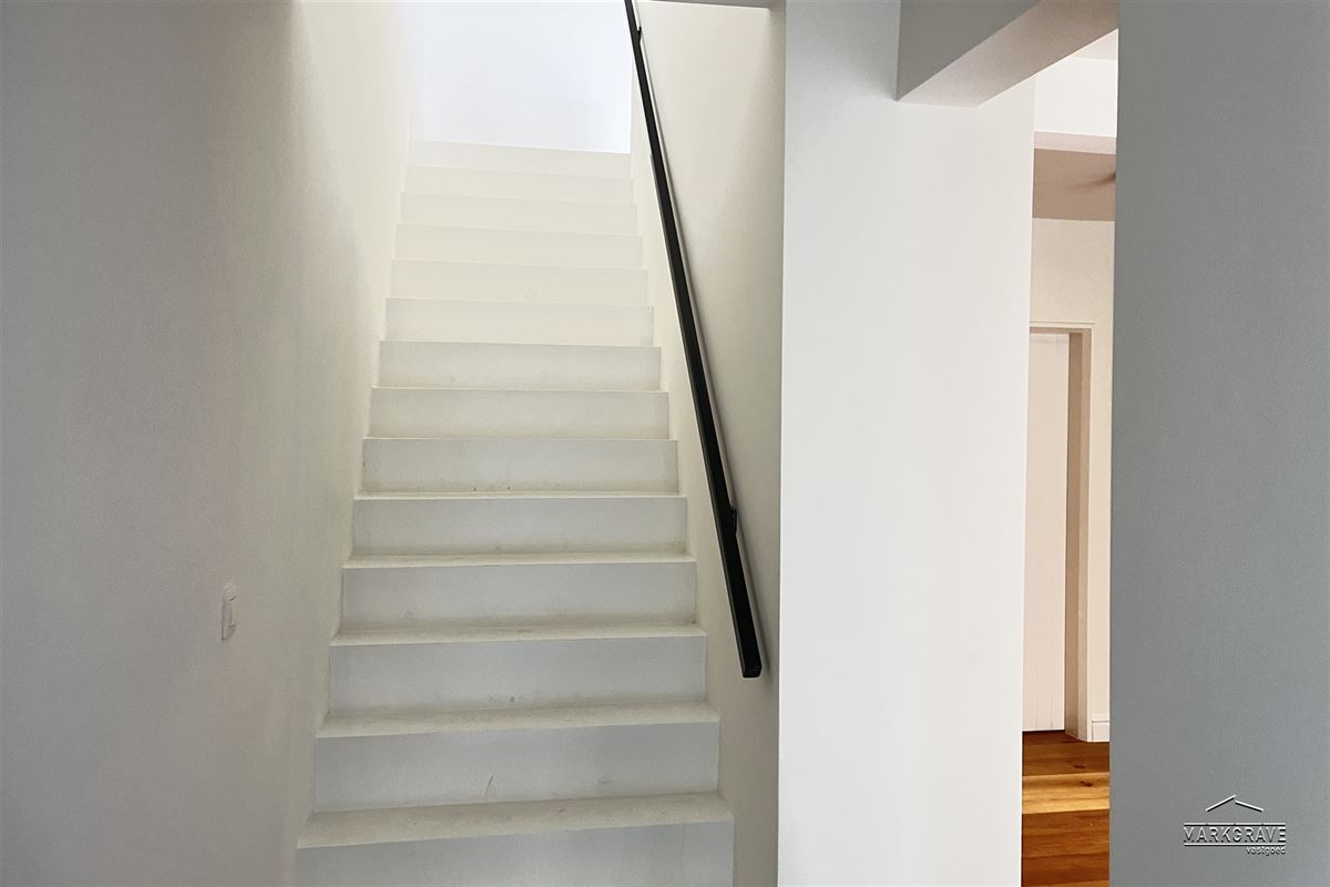 Appartement in Monumentaal complex met gemeenschappelijke tuin