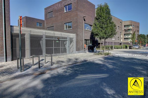 Parking -Garagebox te 2050 Antwerpen (België) - Prijs 