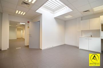 Foto 21 : Handelspand te 2640 MORTSEL (België) - Prijs € 1.700