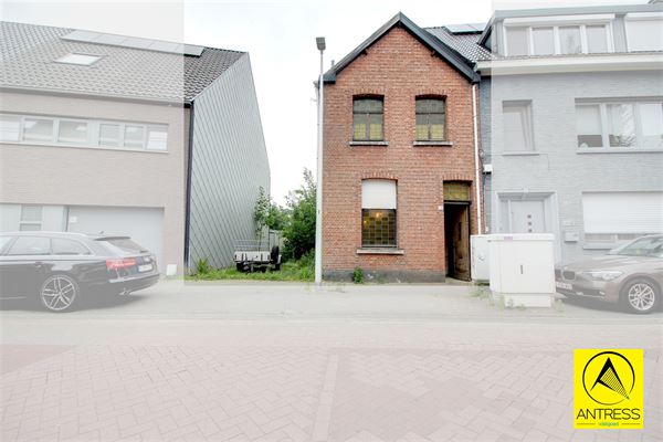 Huis te 2620 HEMIKSEM (België) - Prijs € 199.000