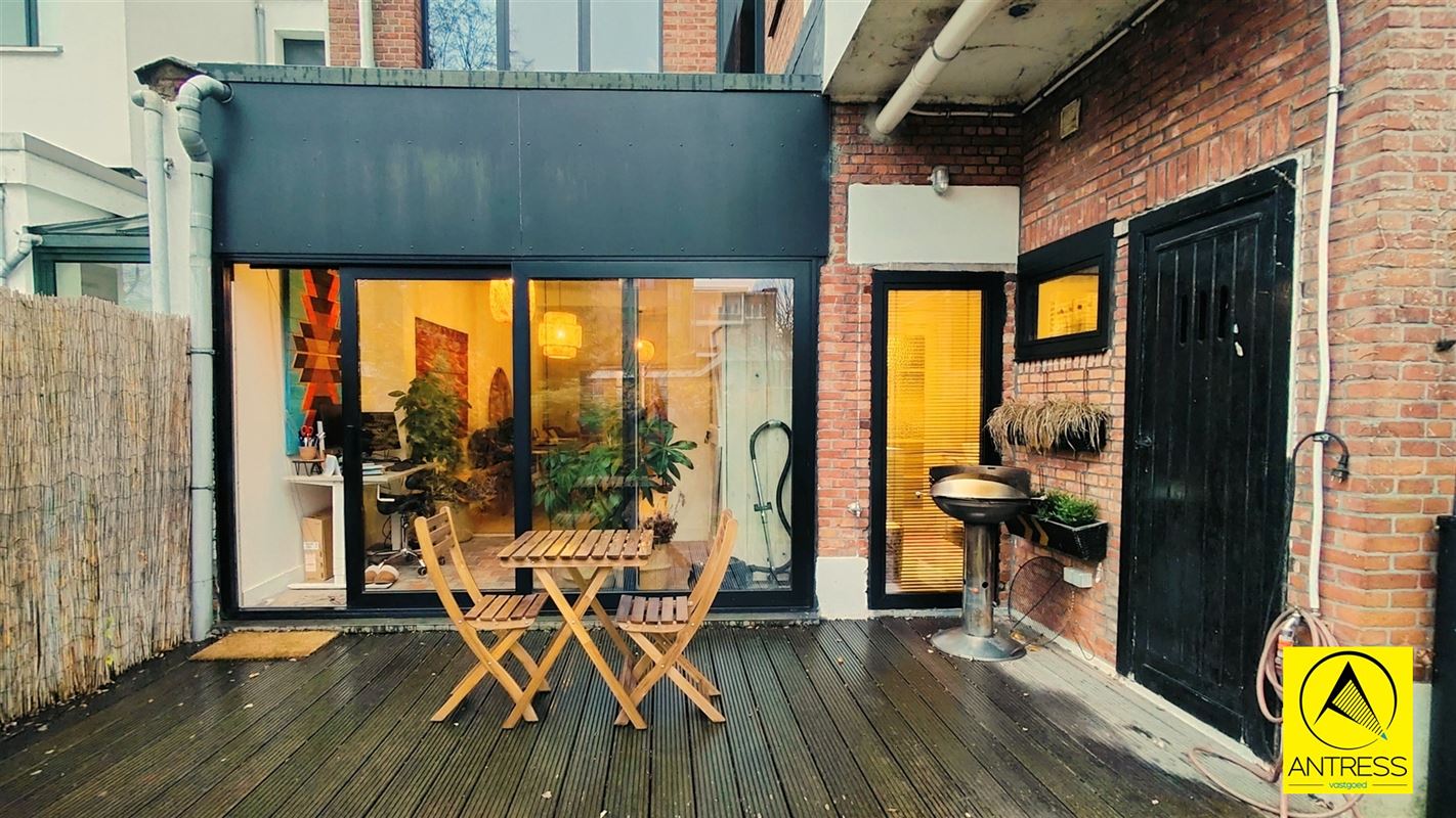 Stijlvol appartement met tuin