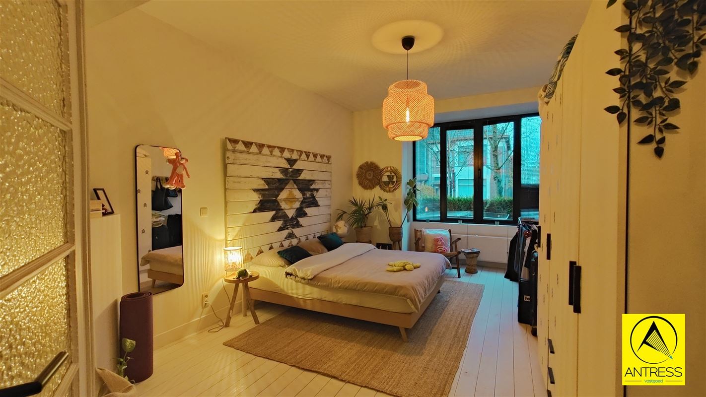 Stijlvol appartement met tuin
