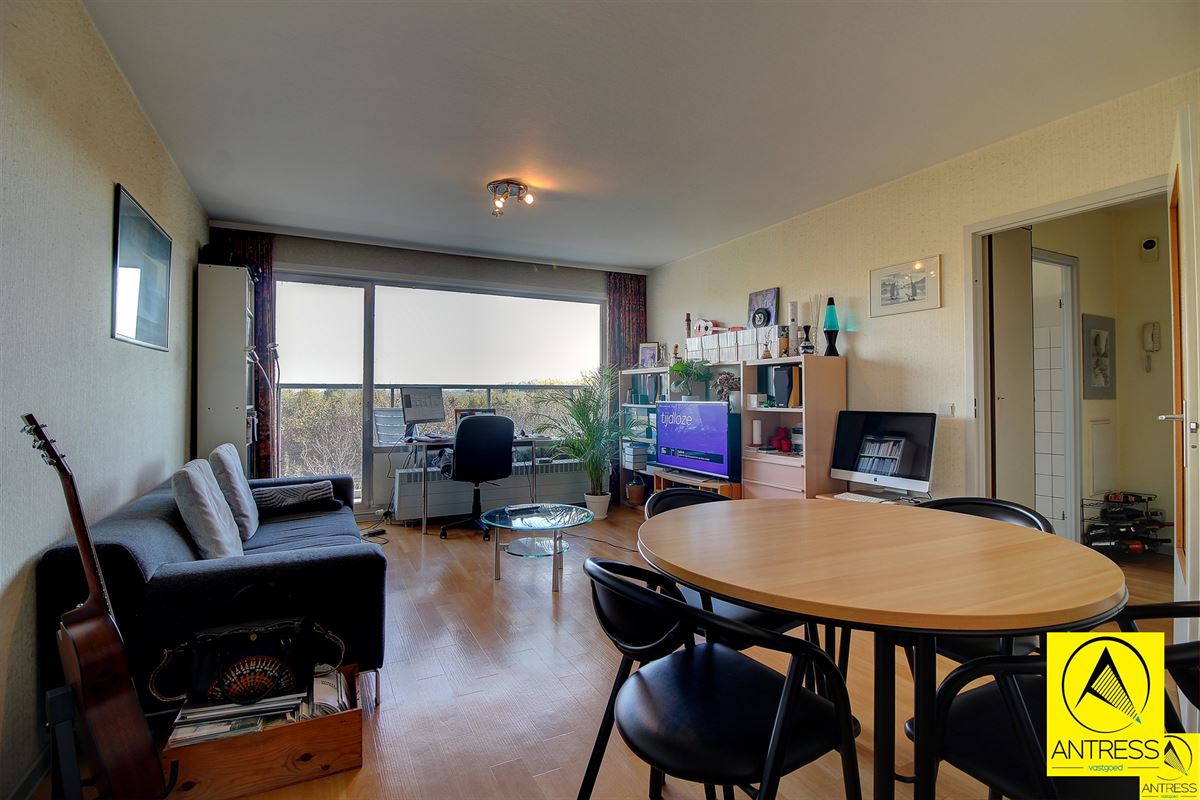 Instapklaar energiezuinig één slaapkamer appartement met ruim terras