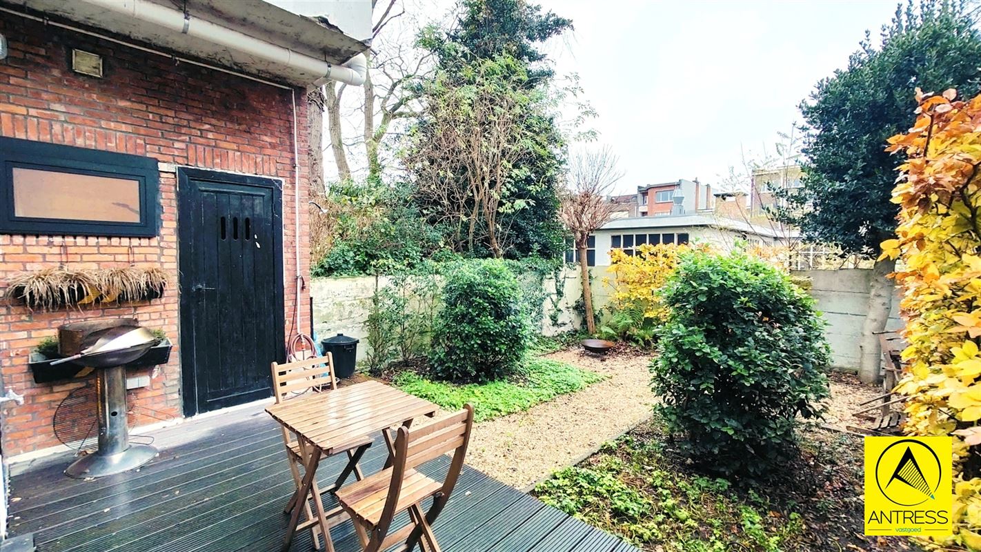 Stijlvol appartement met tuin